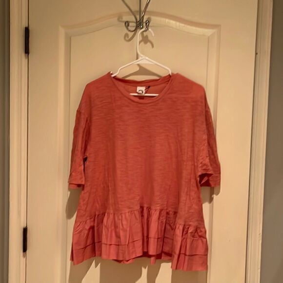 Akemi + kin layered top Size XS - Picture 1 of 3